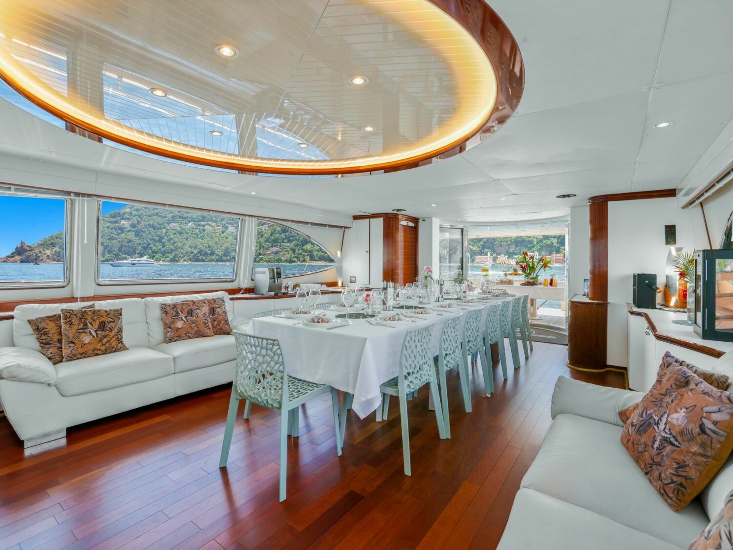 Yacht-charter- ACCAMA DELTA-24