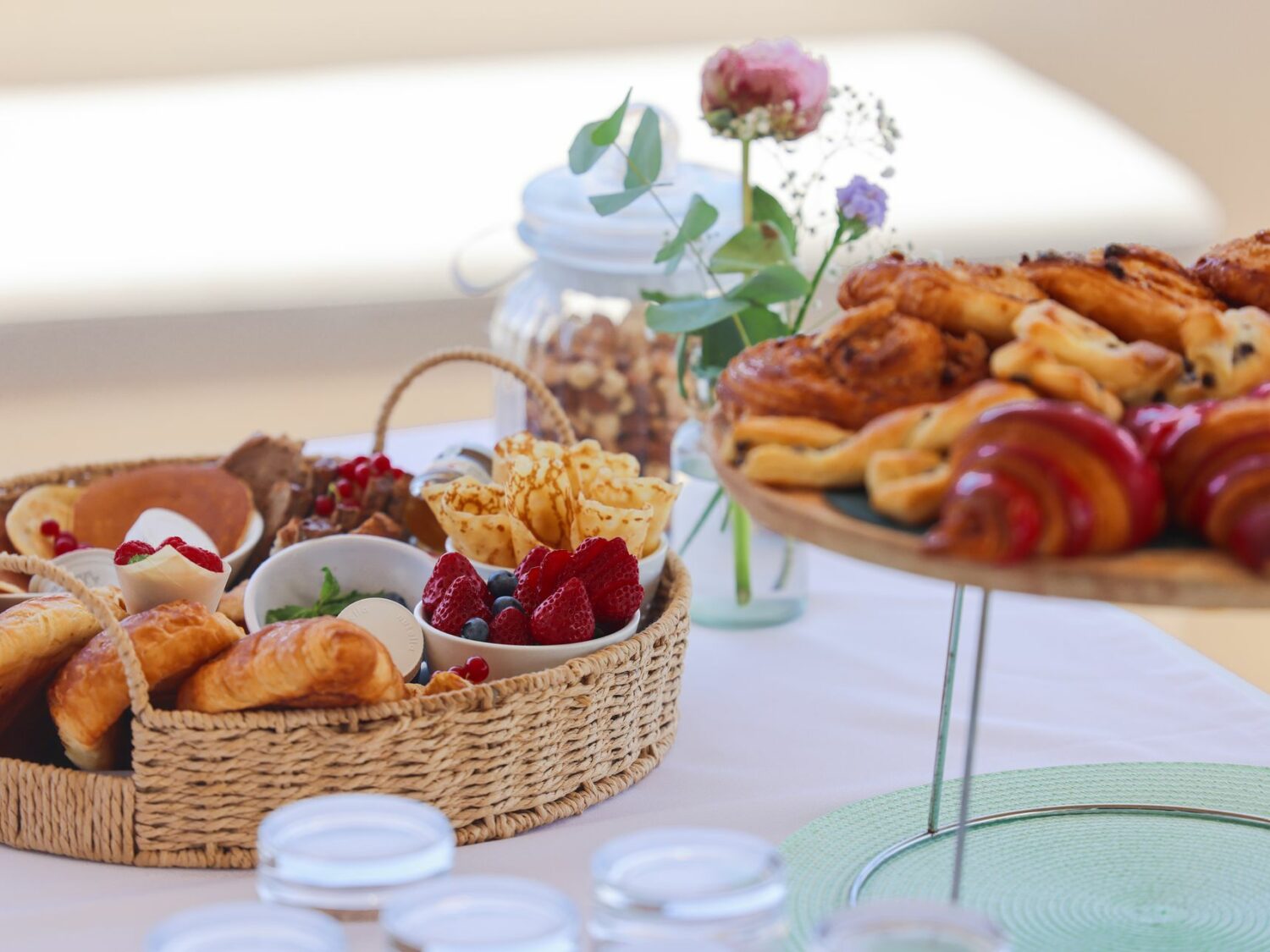 Yacht-charter- ACCAMA DELTA-32