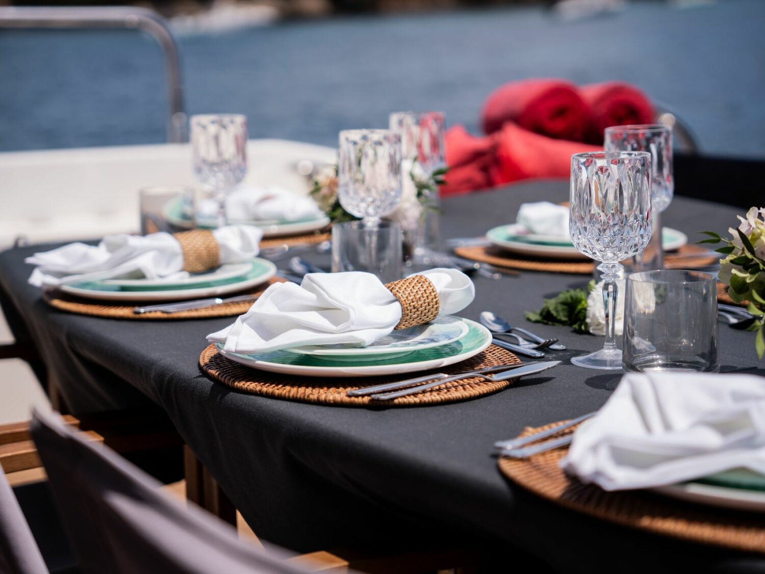 Yacht-charter-PALUMBA-SUNSEEKER-PREDATOR-84_40