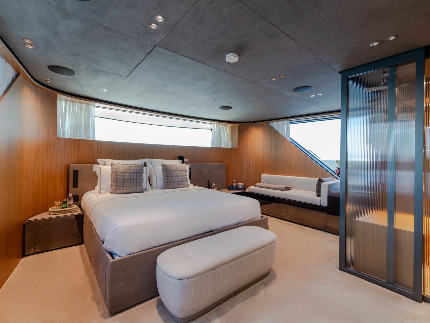 Yacht-charter-SANLORENZO_SX100_NEW_YORK_01