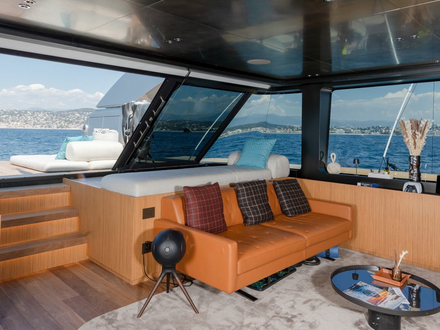 Yacht-charter-SANLORENZO_SX100_NEW_YORK_08