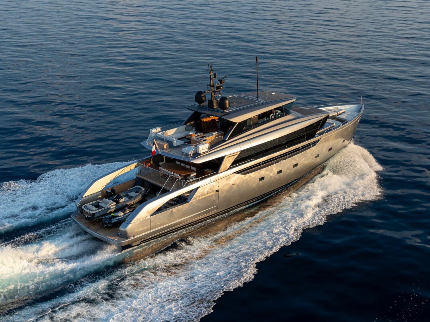 Yacht-charter-SANLORENZO_SX100_NEW_YORK_14