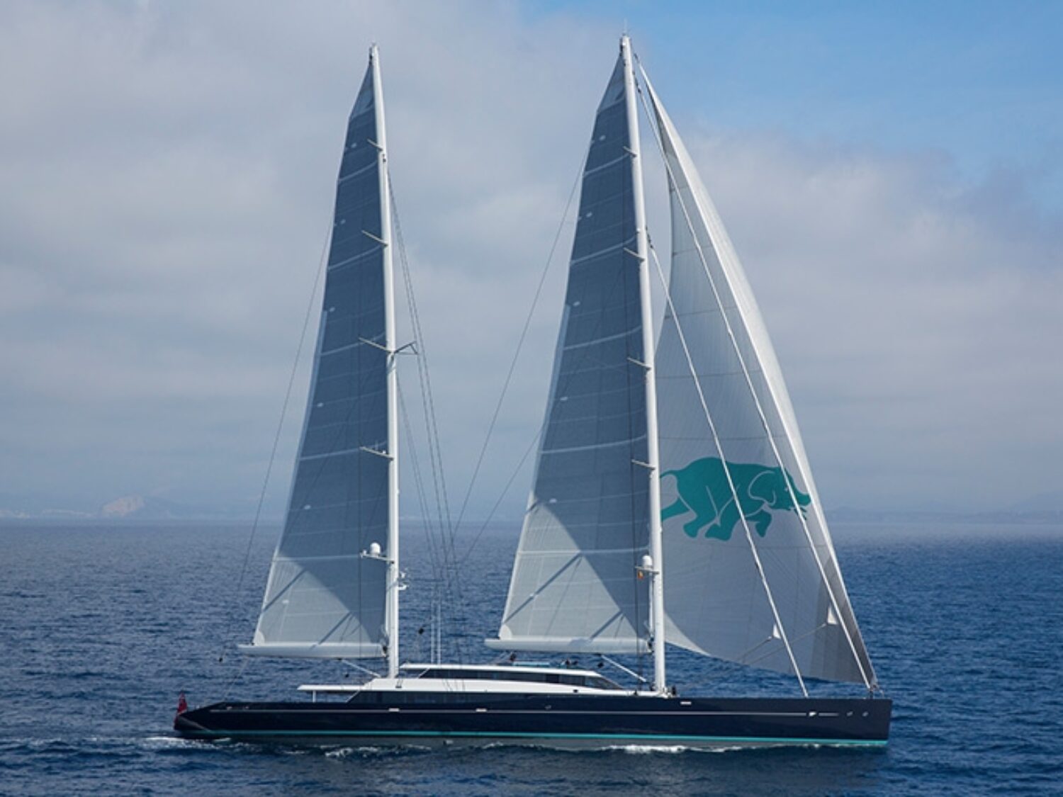 aqui-jo-yacht-charter-yachting-concept-01-1024x512