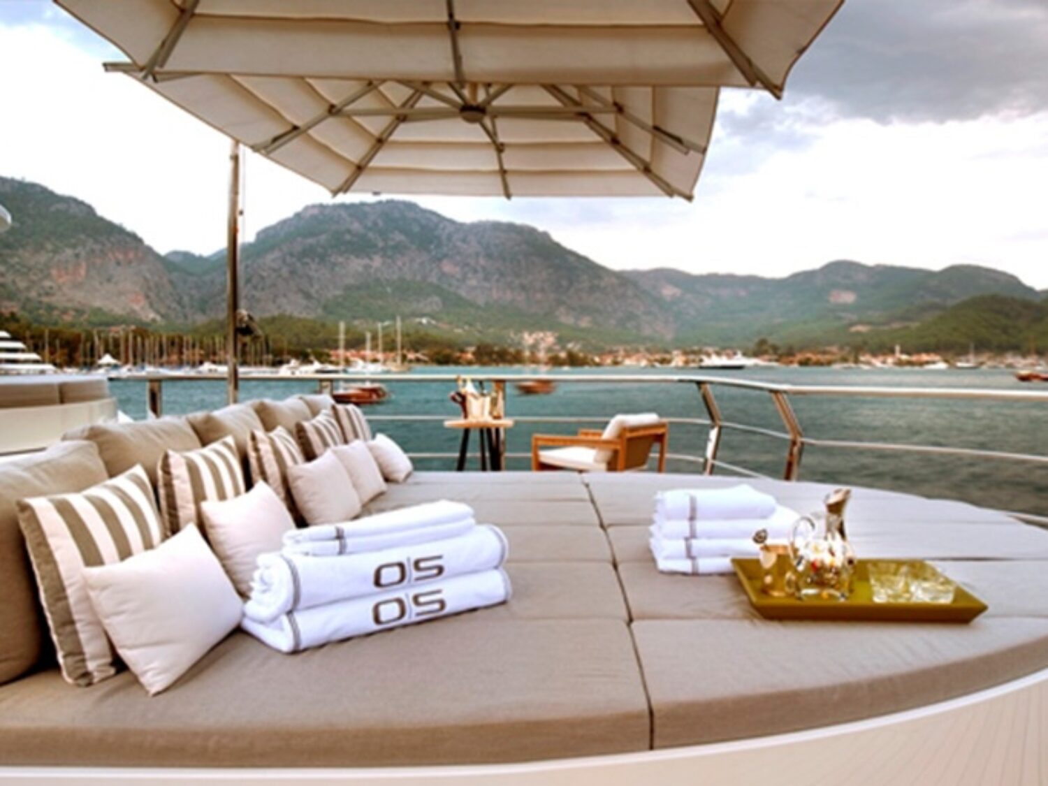 orient-star-yacht-charter-yachting-concept-01-1024x512