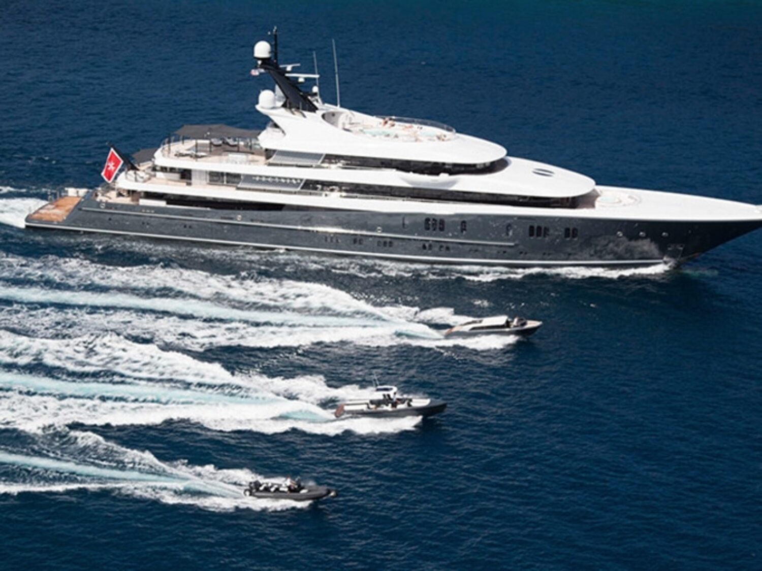phoenix-2-yacht-charter-yachting-concept-02-1024x512