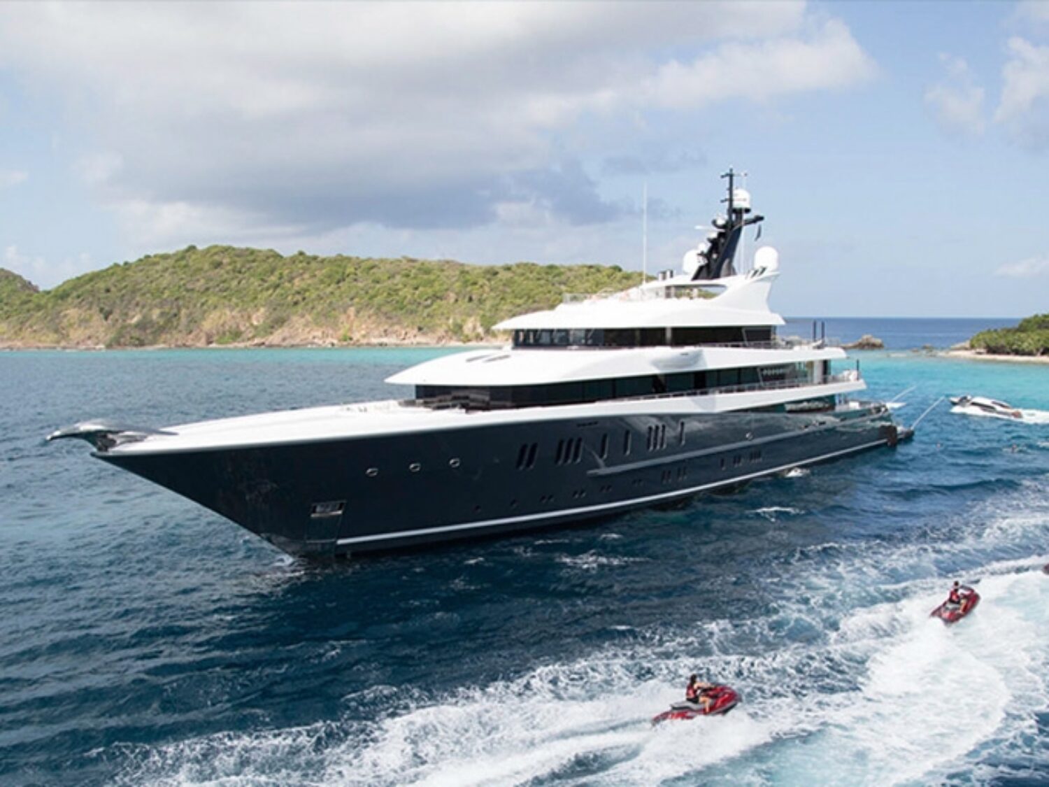 phoenix-2-yacht-charter-yachting-concept-03-1024x512