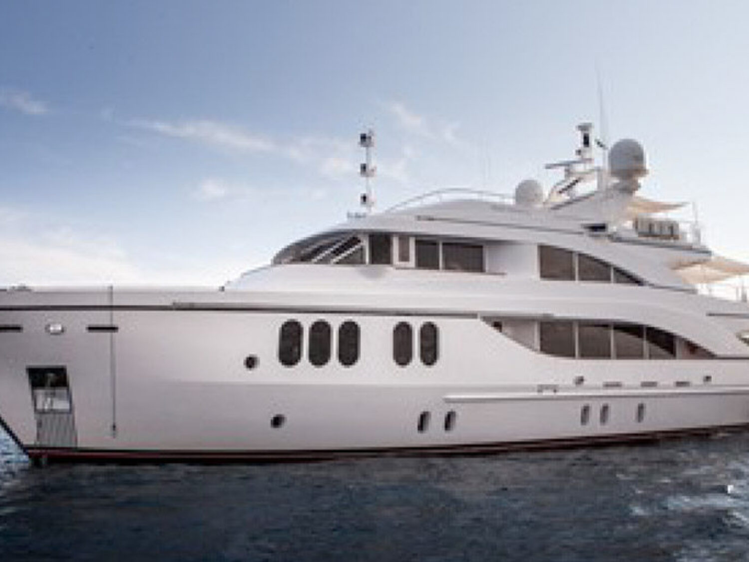 sea shell yacht charter 1