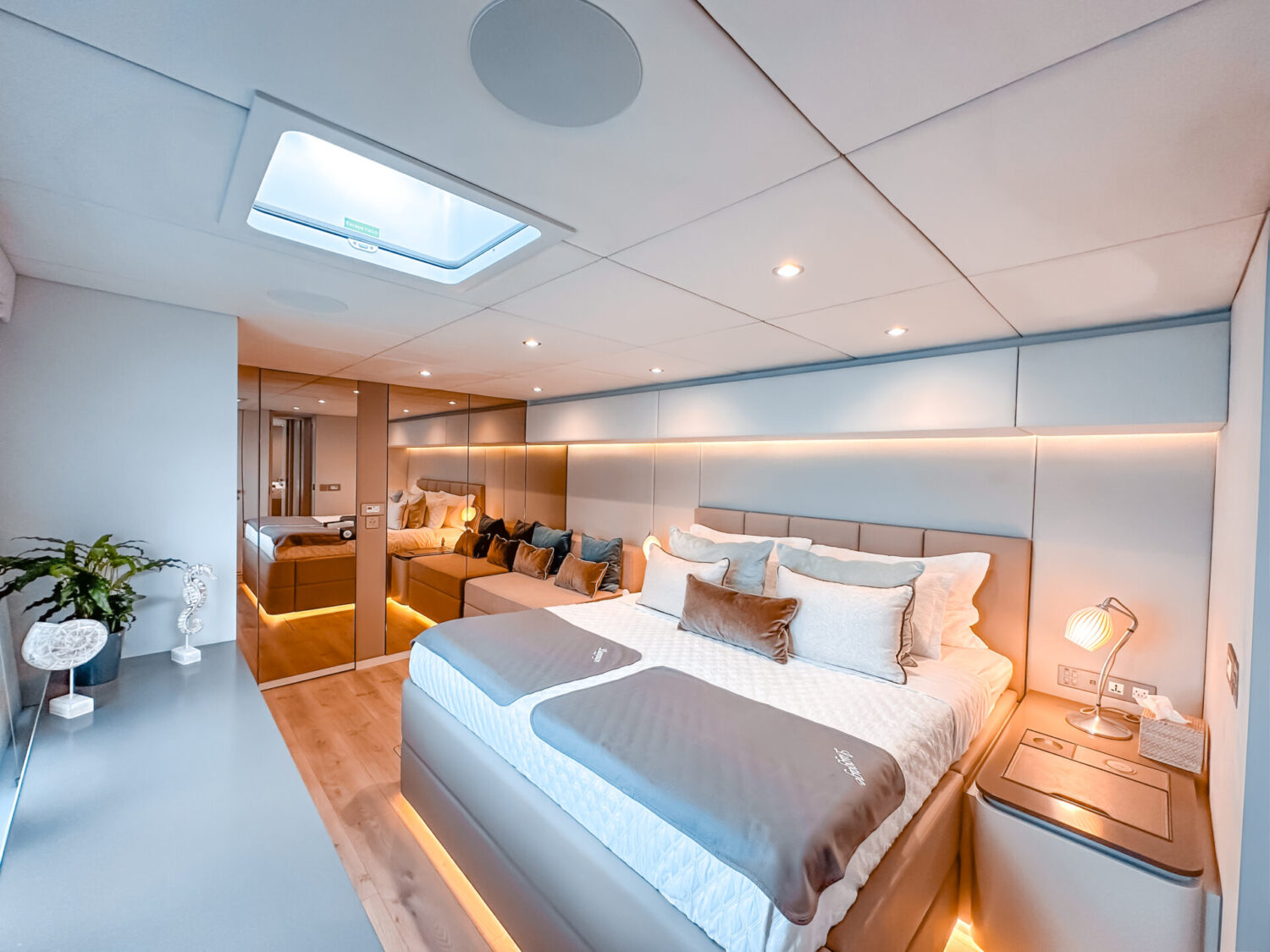 seaclusion yacht charter 6