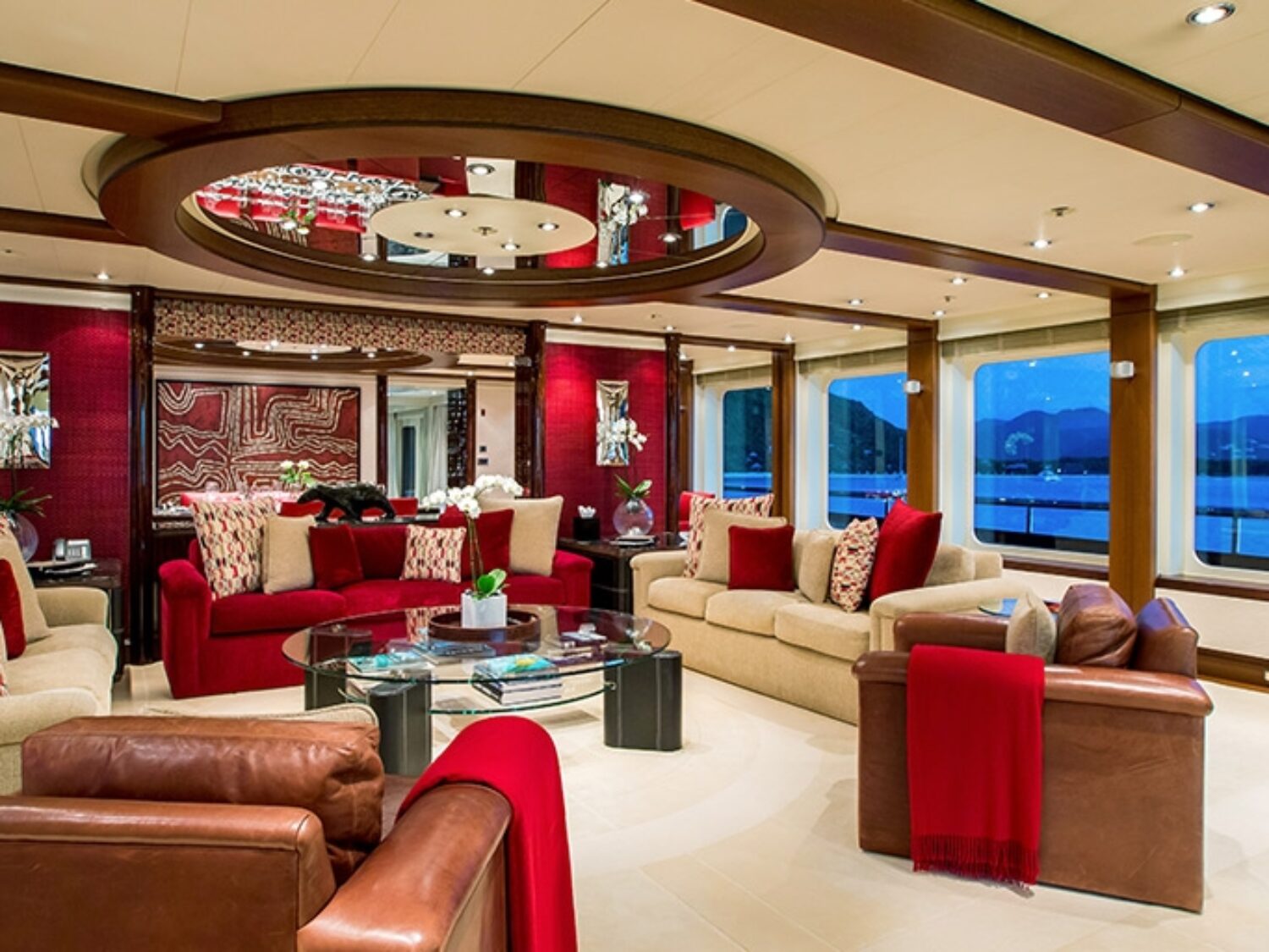 slipstream-yacht-charter-yachting-concept-18-1024x512