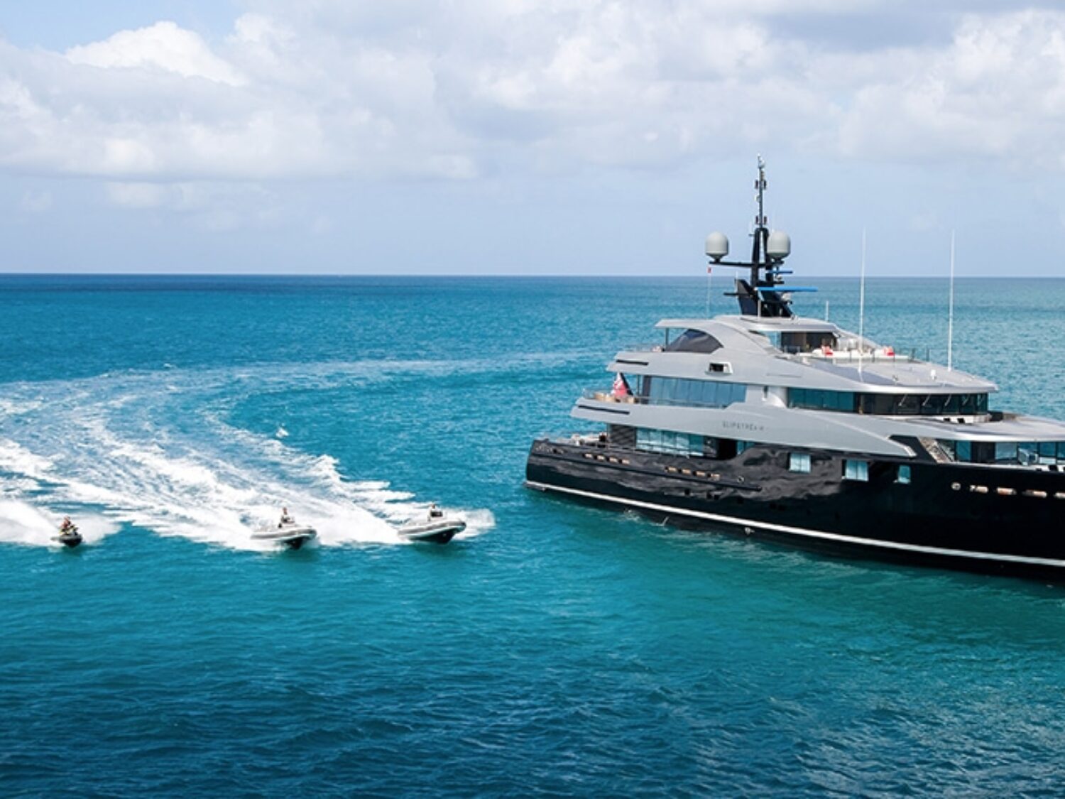 slipstream-yacht-charter-yachting-concept-21-1024x512