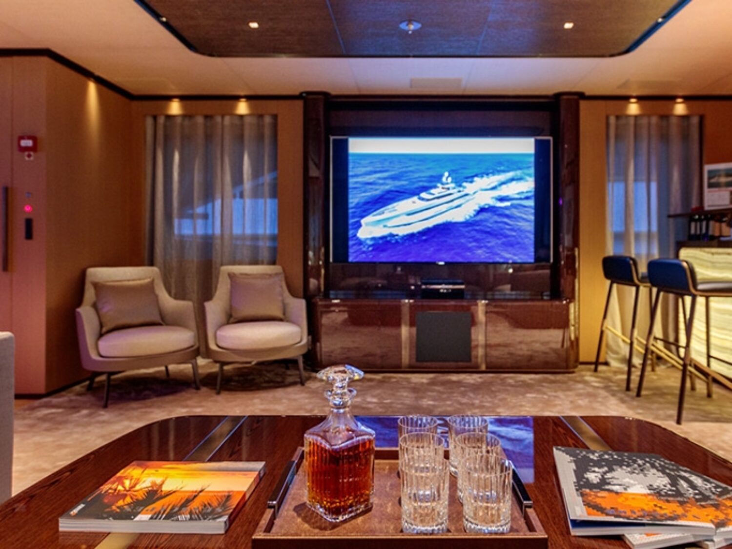 vertige-yacht-charter-yachting-concept-08-1024x512
